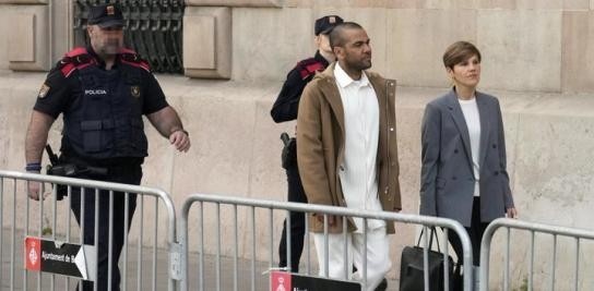 西媒：阿爾維斯要求對性侵受害者進(jìn)行新的心理評估，被法院駁回
