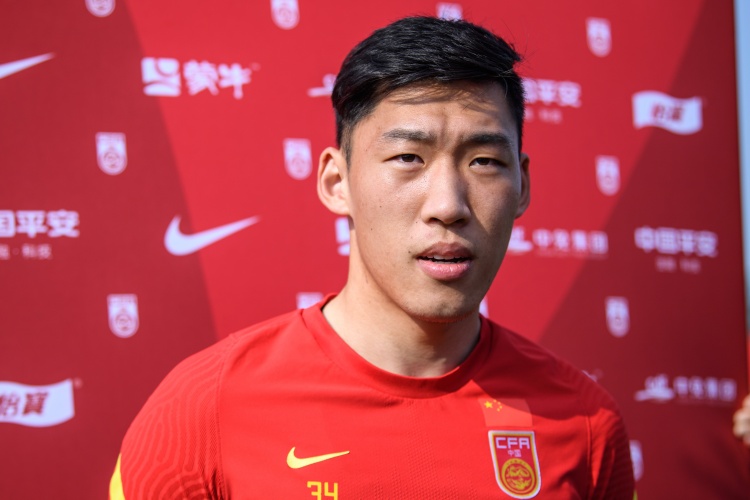  北青體育：朱辰杰是否以“面具人”形象出戰(zhàn)18強(qiáng)賽，仍需多方溝通