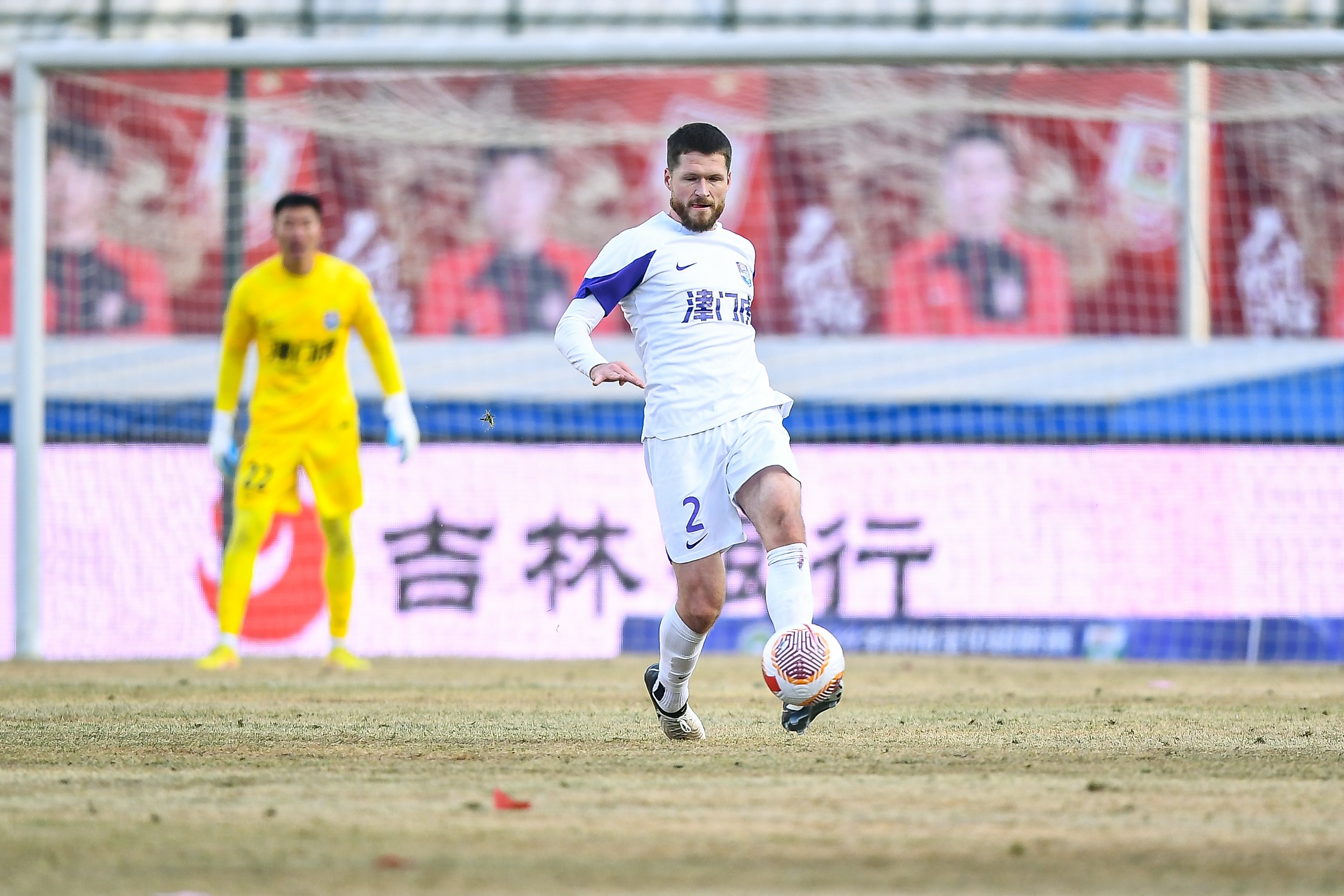  津門虎舊將亞冠對(duì)決格蘭特勝出，津媒：他離開津門虎因存?zhèn)‰[患